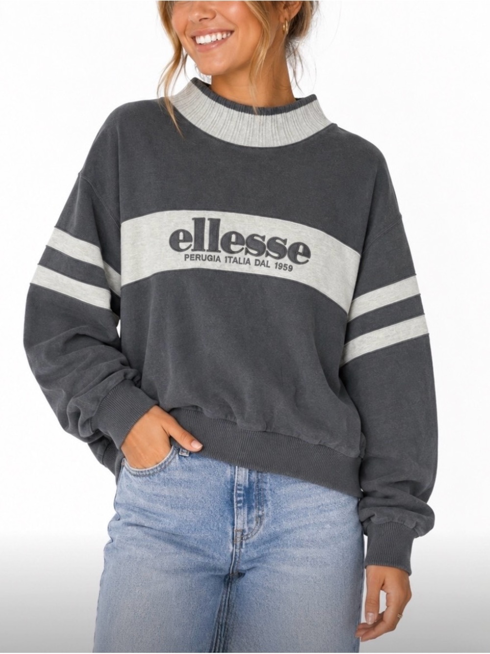 Ellesse Gray & Light Gray Logo Sweatshirt Crewneck